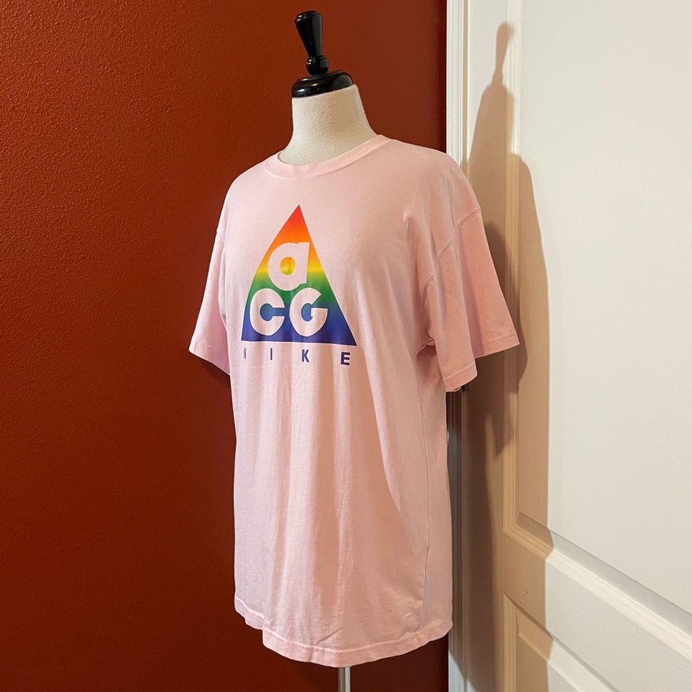 Nike ACG Men’s Be True Rainbow Swoosh Foam Pink Pride Crewneck Tee Shirt